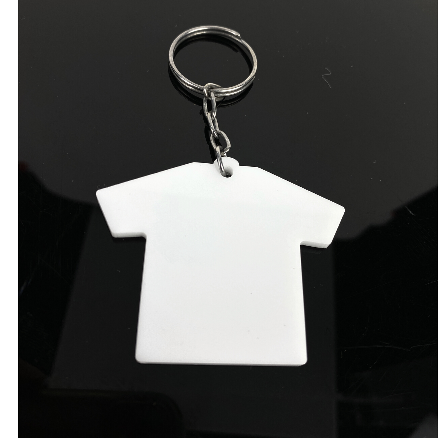 Llavero de Acrilico Blanco Playera Camiseta 6x5cm