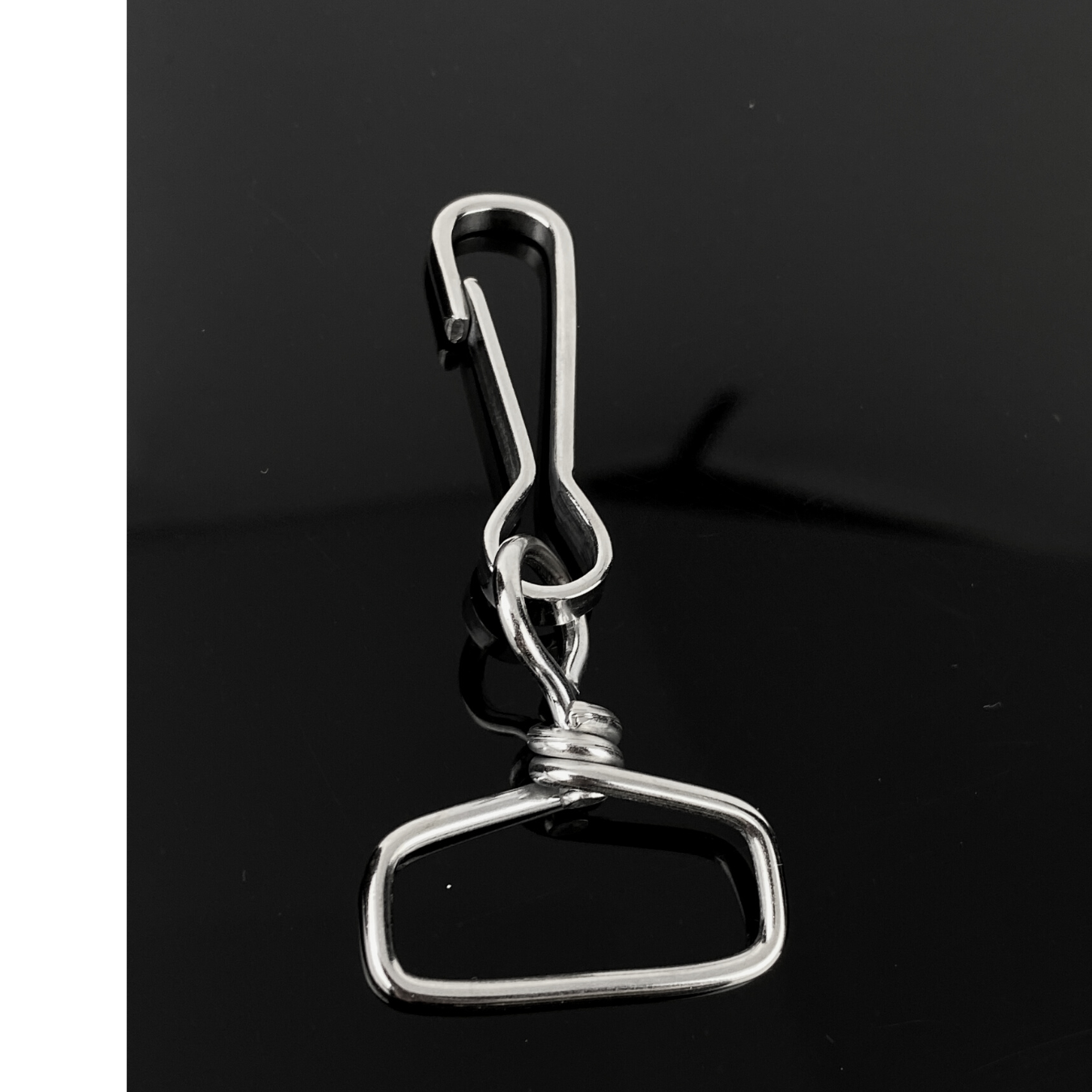 Bandola Giratoria Para Lanyard Plateado 2.7cm