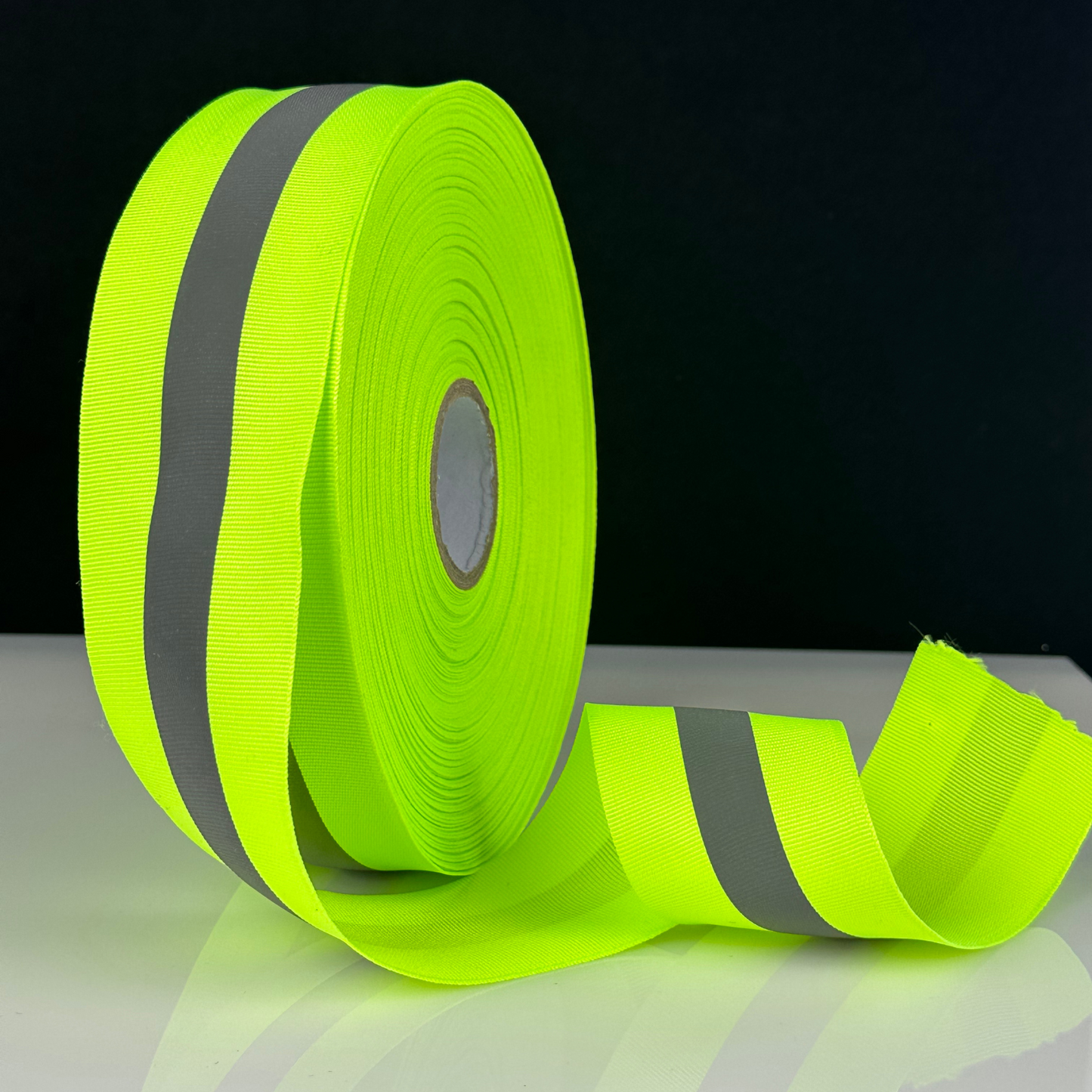 Rollo De Cinta Reflejante De Seguridad Textil De 50metros X 5cm Calidad Premium Color Amarillo