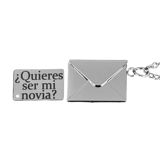 Dije de Sobre Con Mensaje ¿Quieres ser mi novia? de Acero Inoxidable
